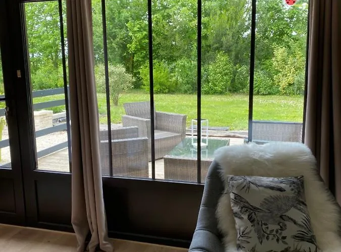 Bed and breakfast La Chaumeauniere Aigrefeuille-dʼAunis