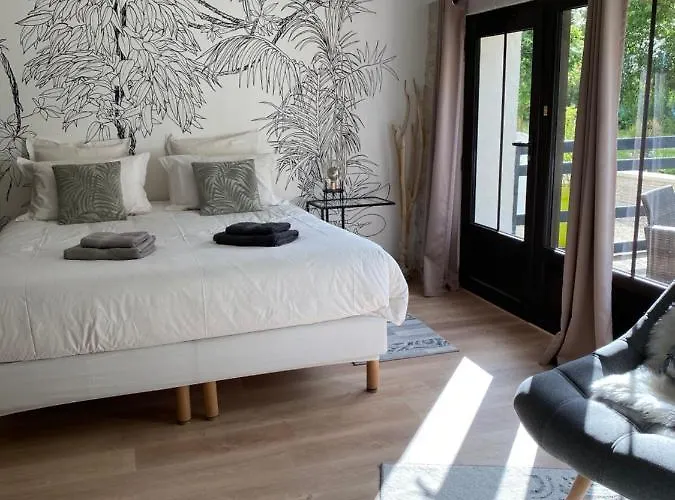 La Chaumeauniere Bed and breakfast