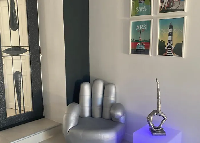 Bed and breakfast La Chaumeauniere 3*