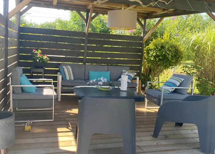 La Chaumeauniere Bed and breakfast 3*