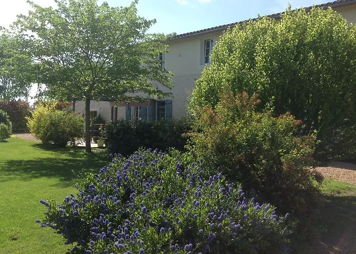 La Chaumeauniere Aigrefeuille-dʼAunis